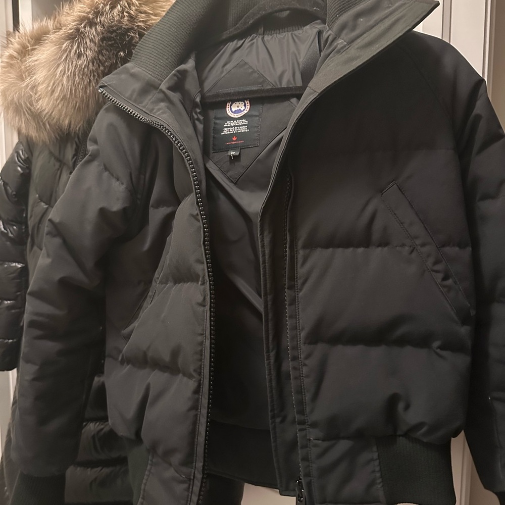 Canada goose Black Puffer Jacket